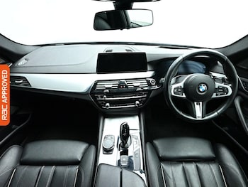 Used BMW 5 Series 2019 for sale - 78904640: Photo