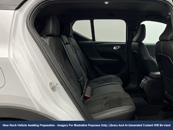 Used Volvo XC40 2022 for sale - 78552057: Photo
