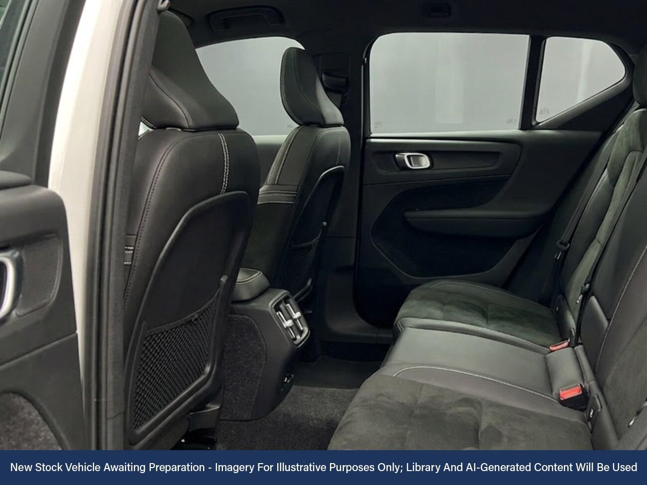 Used Volvo XC40 2022 for sale - 78163393: Photo 4