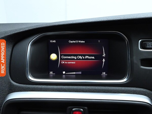 Used Volvo V40 2017 for sale - 76330625: Photo 3