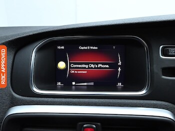 Used Volvo V40 2017 for sale - 76330625: Photo 3