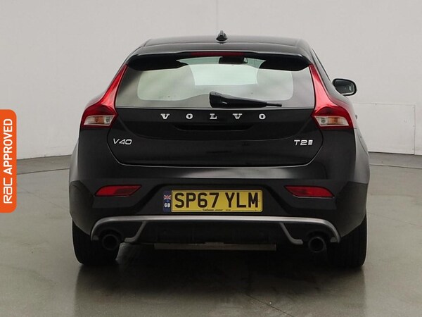 Used Volvo V40 2017 for sale - 76330625: Photo 8