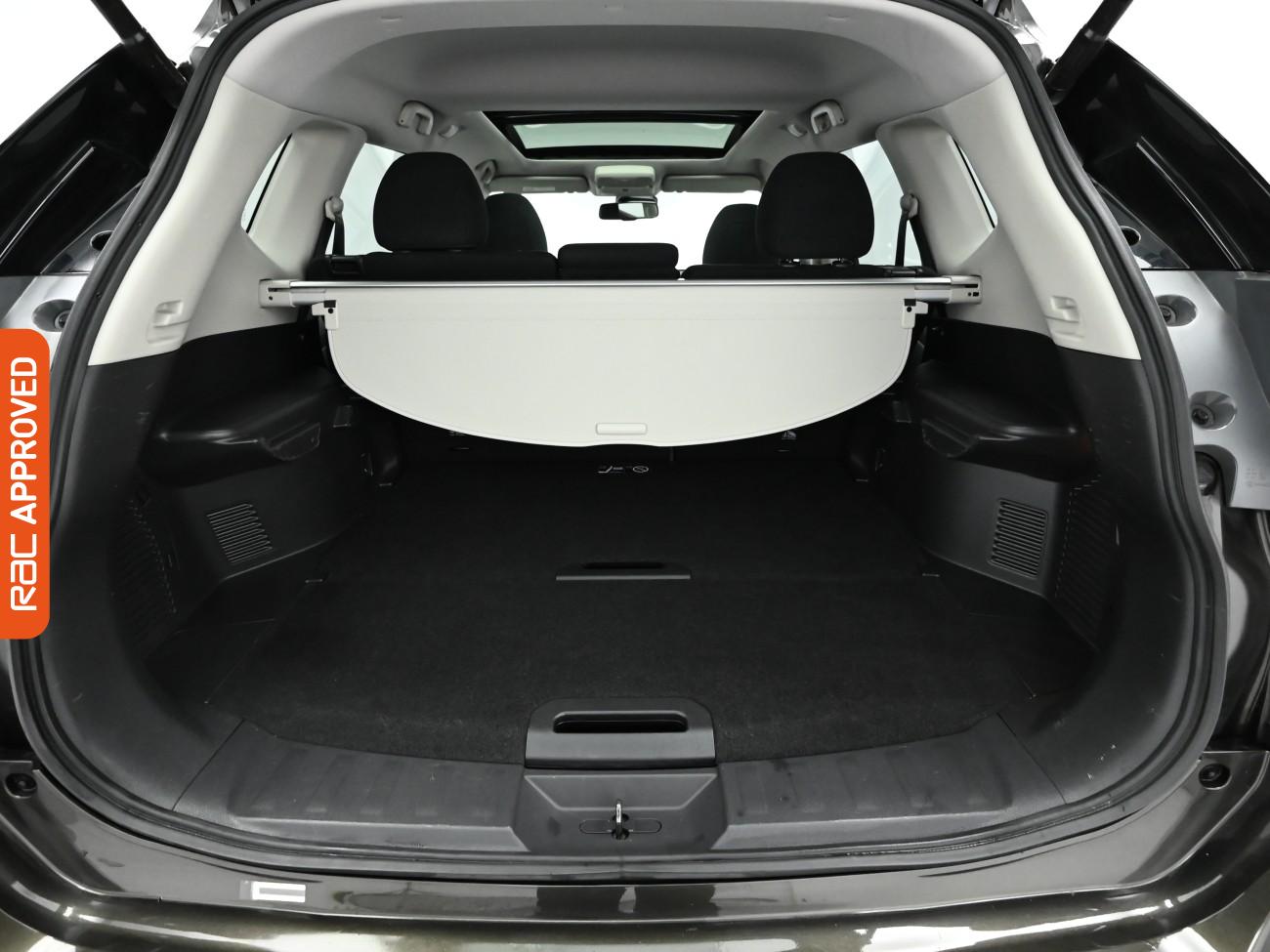 Used Nissan X-Trail 2017 for sale - 76636916: Photo 13