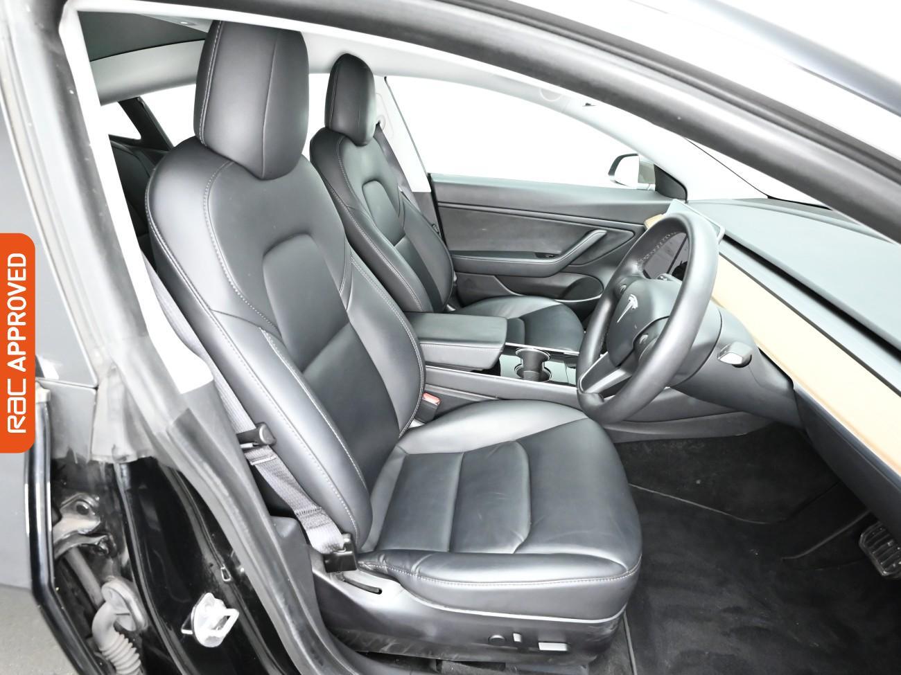 Used Tesla Model 3 2020 for sale - 76805327: Photo 14