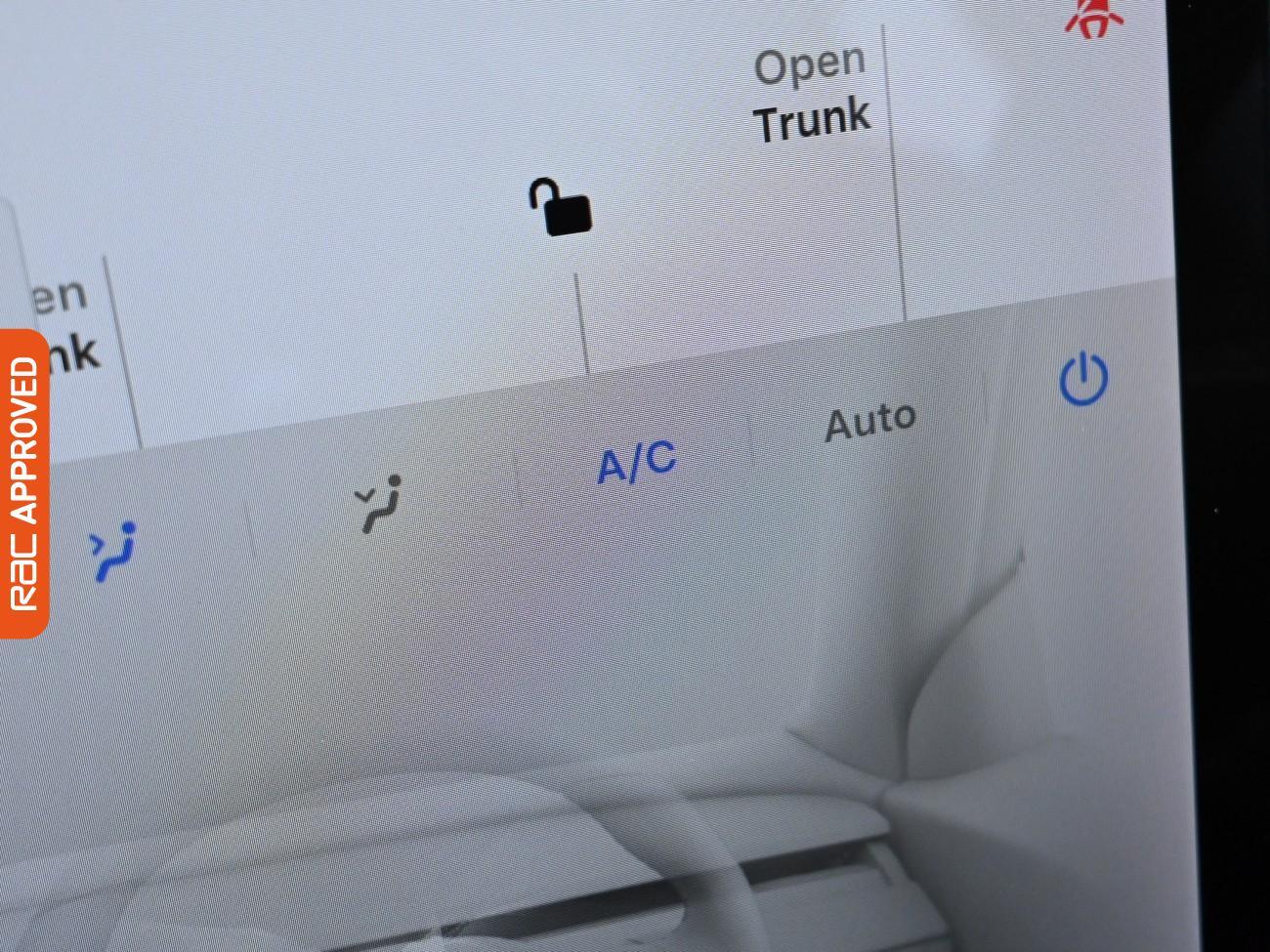 Used Tesla Model 3 2020 for sale - 76805327: Photo 23