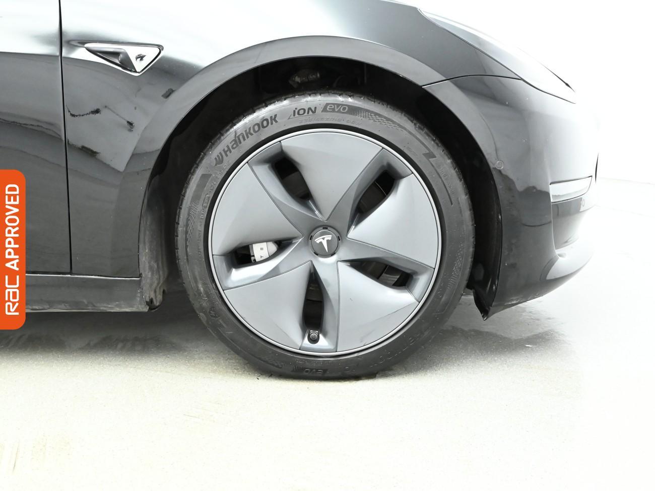 Used Tesla Model 3 2020 for sale - 76805327: Photo 33