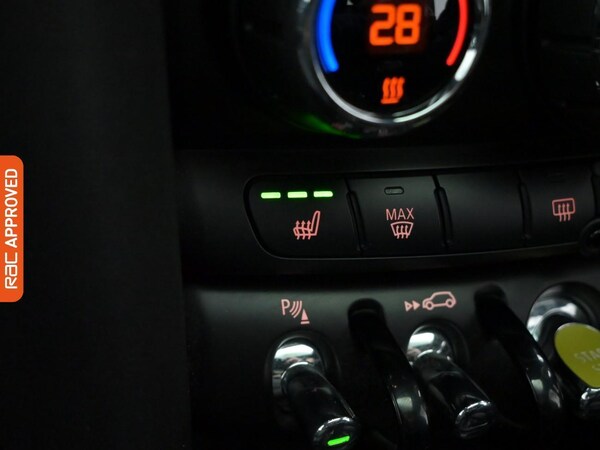 Used MINI Electric Hatch 2021 for sale - 74670587: Photo 24