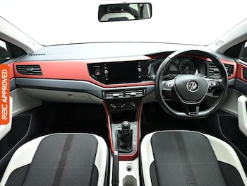 Used Volkswagen Polo 2019 for sale - 77935721: Photo