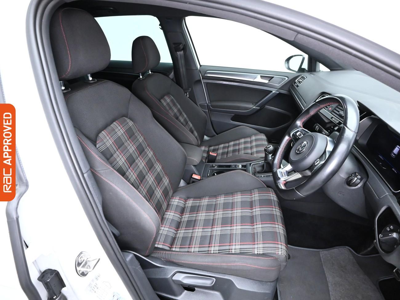 Used Volkswagen Golf 2019 for sale - 75407844: Photo 12