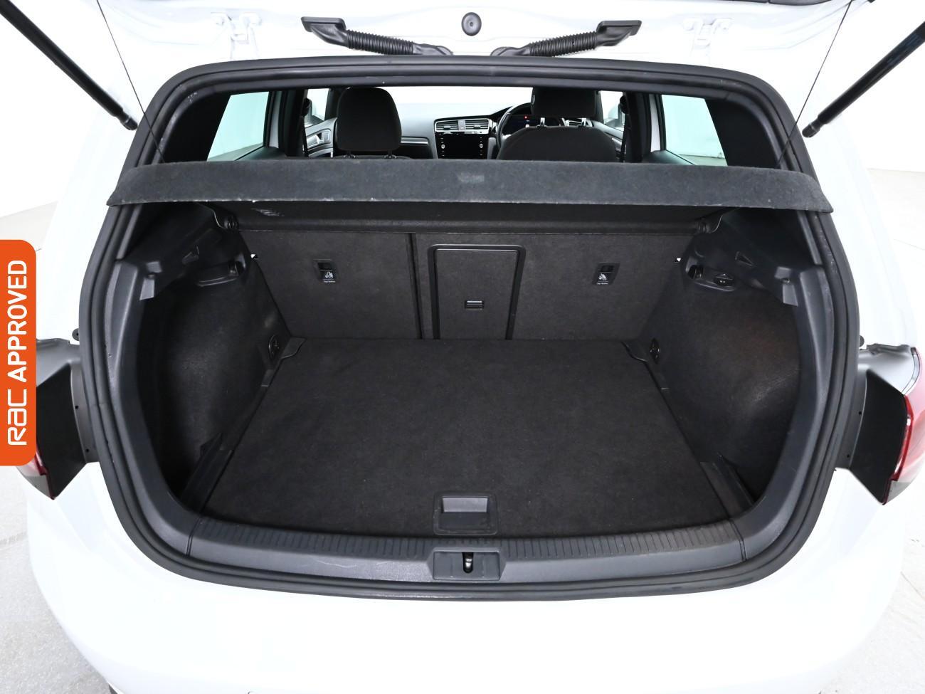 Used Volkswagen Golf 2019 for sale - 75407844: Photo 26