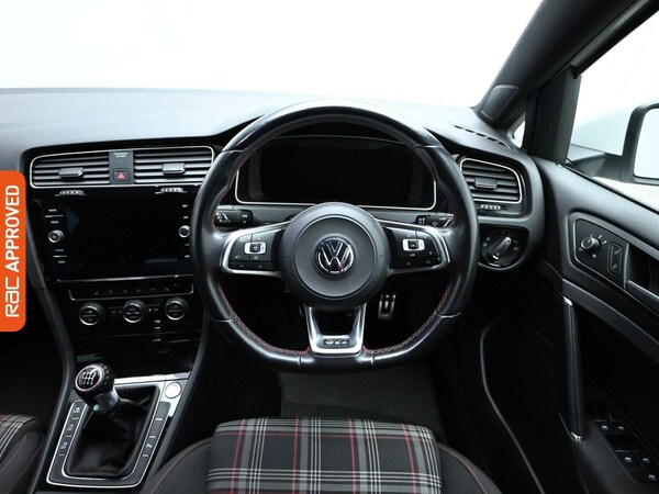 Used Volkswagen Golf 2019 for sale - 75407844: Photo 9