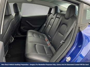 Used Tesla Model 3 2020 for sale - 77199549: Photo