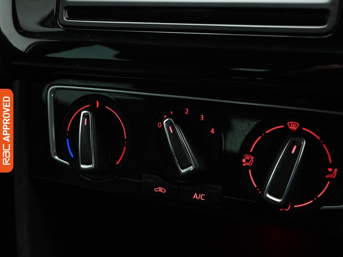 Used Volkswagen Polo 2017 for sale - 77458823: Photo 17