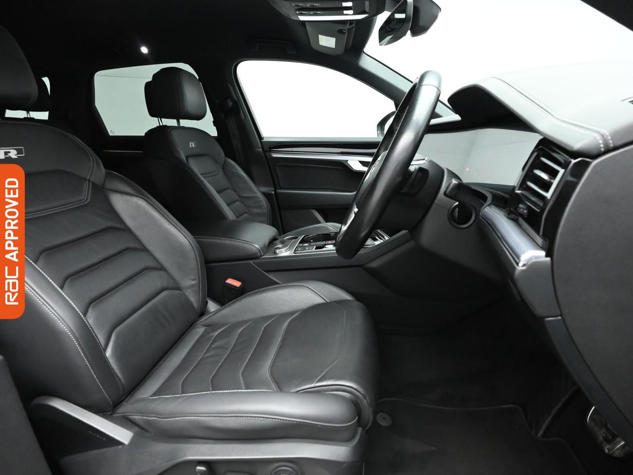 Used Volkswagen Touareg 2019 for sale - 77064504: Photo 12