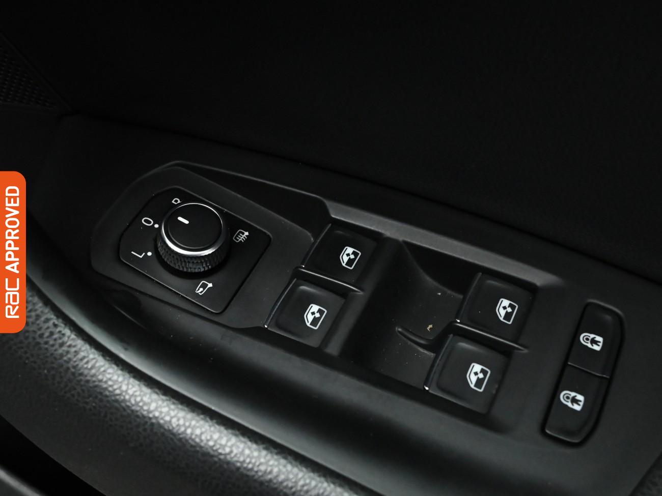 Used Volkswagen Touareg 2019 for sale - 77064504: Photo 35