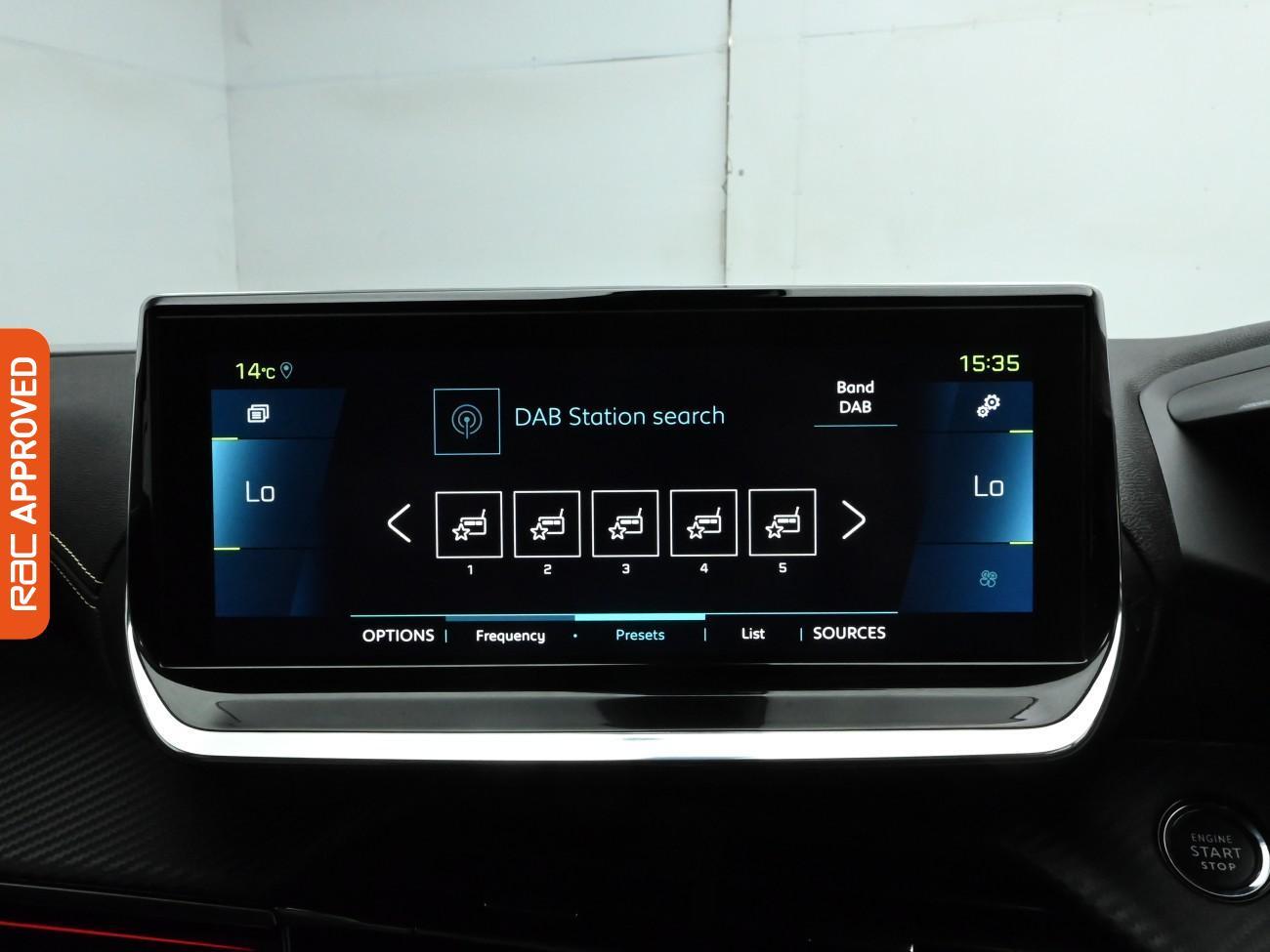 Used Peugeot E-2008 2020 for sale - 76782947: Photo 18