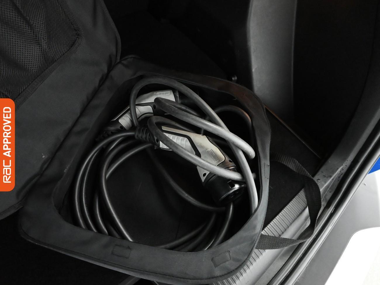 Used Peugeot E-2008 2020 for sale - 76782947: Photo 25