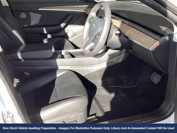 Used Tesla Model 3 2021 for sale - 76916360: Photo