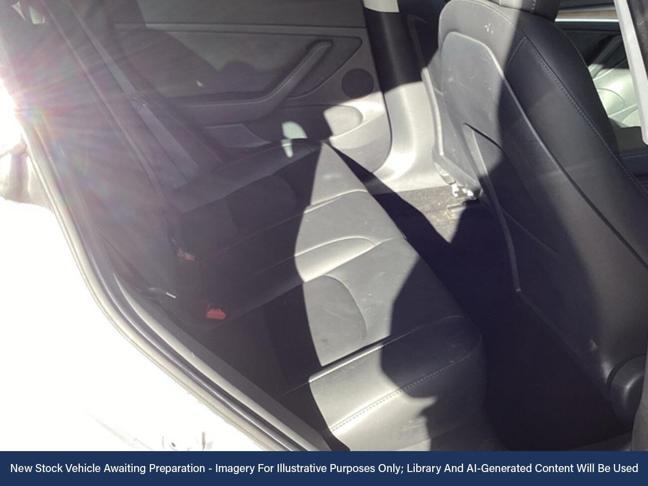 Used Tesla Model 3 2021 for sale - 76916360: Photo 4