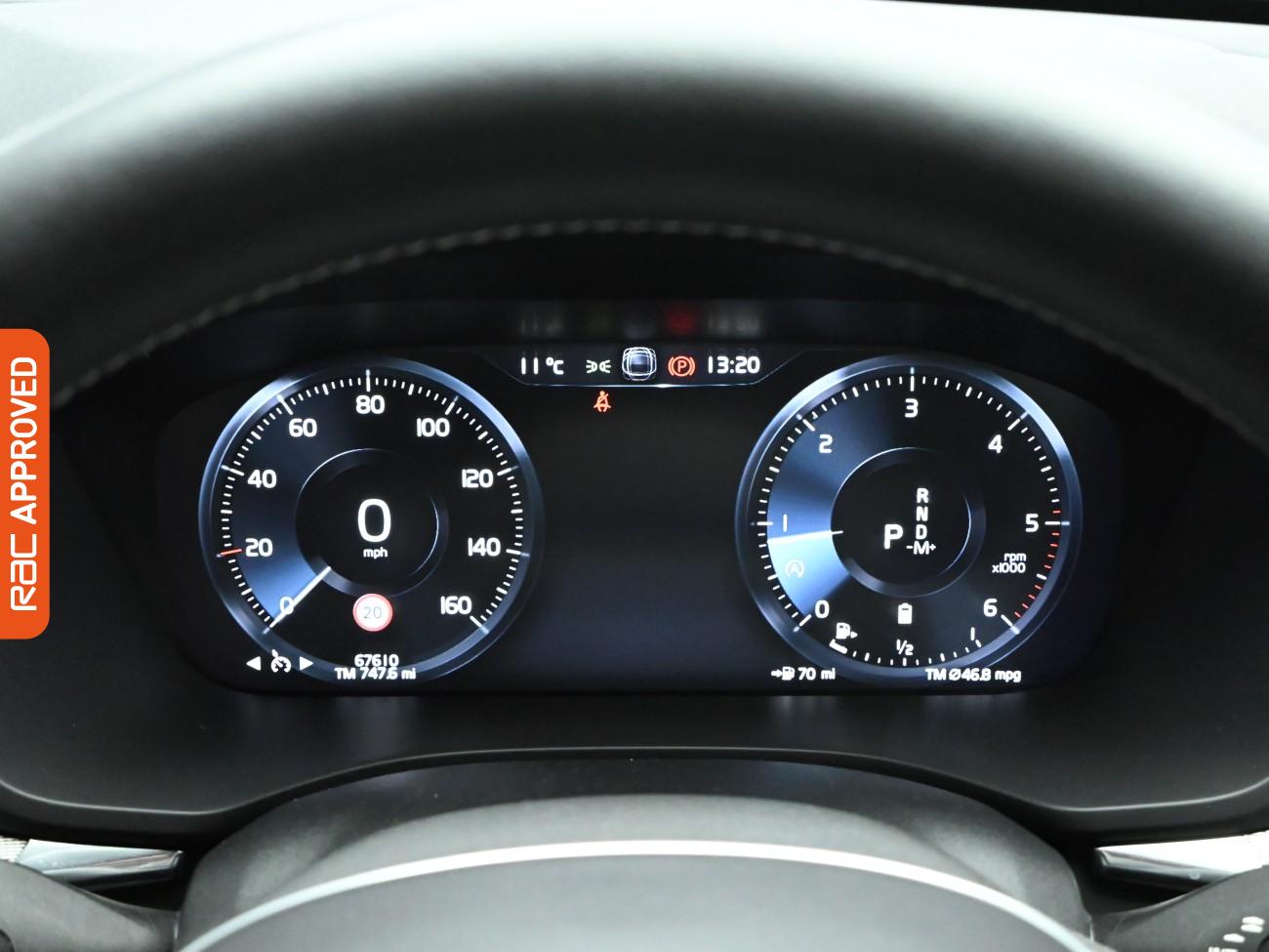 Used Volvo XC60 2021 for sale - 77226377: Photo 11