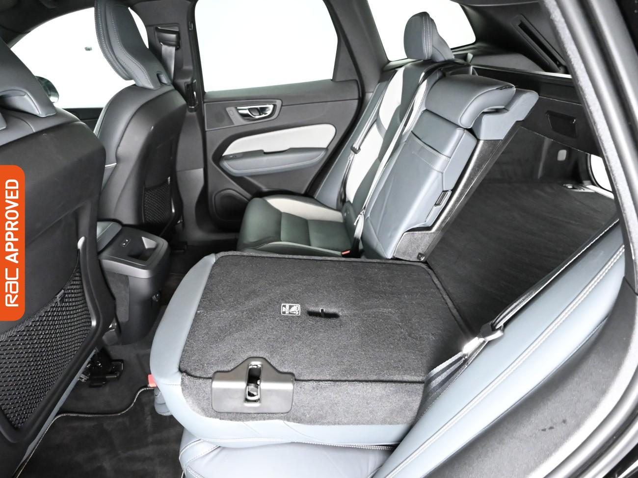 Used Volvo XC60 2021 for sale - 77226377: Photo 25