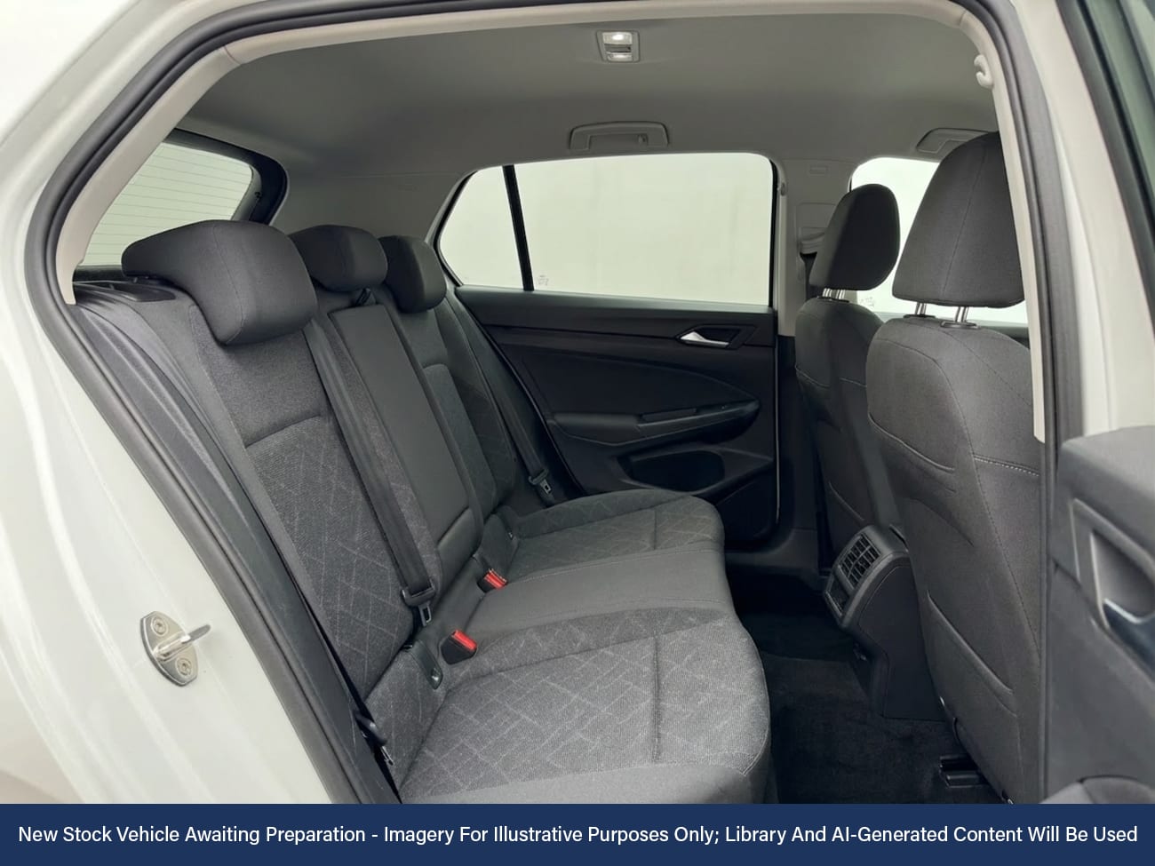 Used Volkswagen Golf 2021 for sale - 77963387: Photo 4