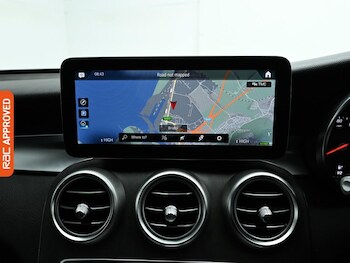 Used Mercedes-Benz GLC 2020 for sale - 77207804: Photo