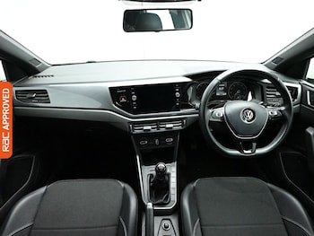 Used Volkswagen Polo 2020 for sale - 79143104: Photo