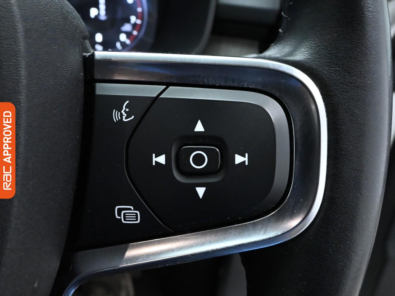 Used Volvo XC40 2020 for sale - 77287126: Photo 21