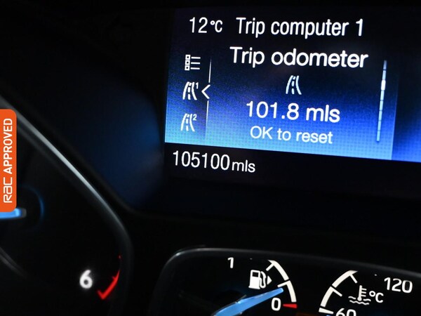 Used Ford Focus 2015 for sale - 76206853: Photo 11