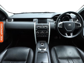 Used Land Rover Discovery Sport 2019 for sale - 76113696: Photo 2