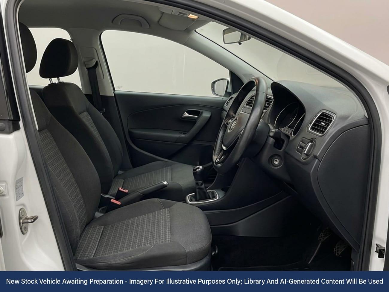 Used Volkswagen Polo 2014 for sale - 77321838: Photo 3