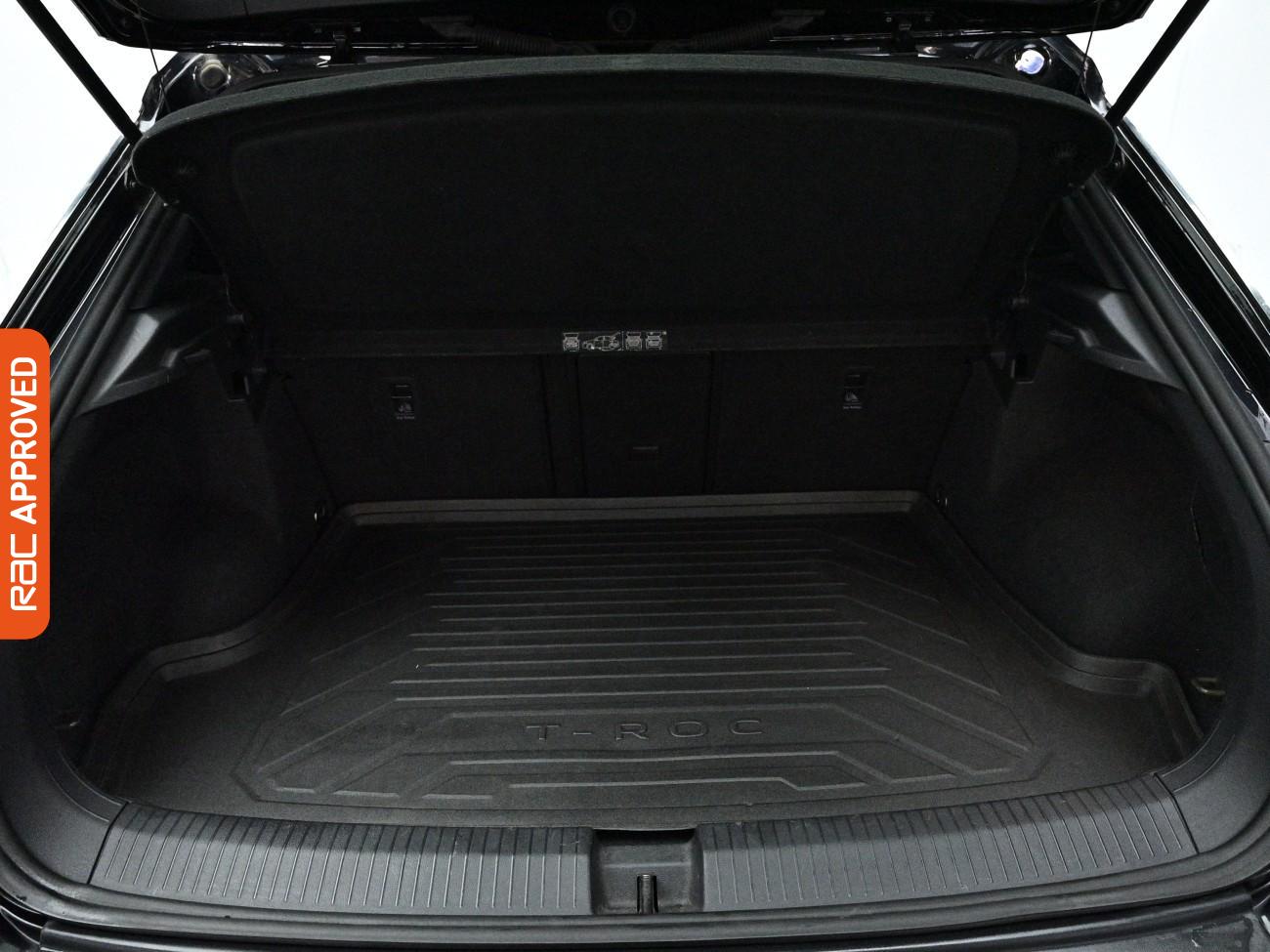 Used Volkswagen T-Roc 2021 for sale - 77963239: Photo 13