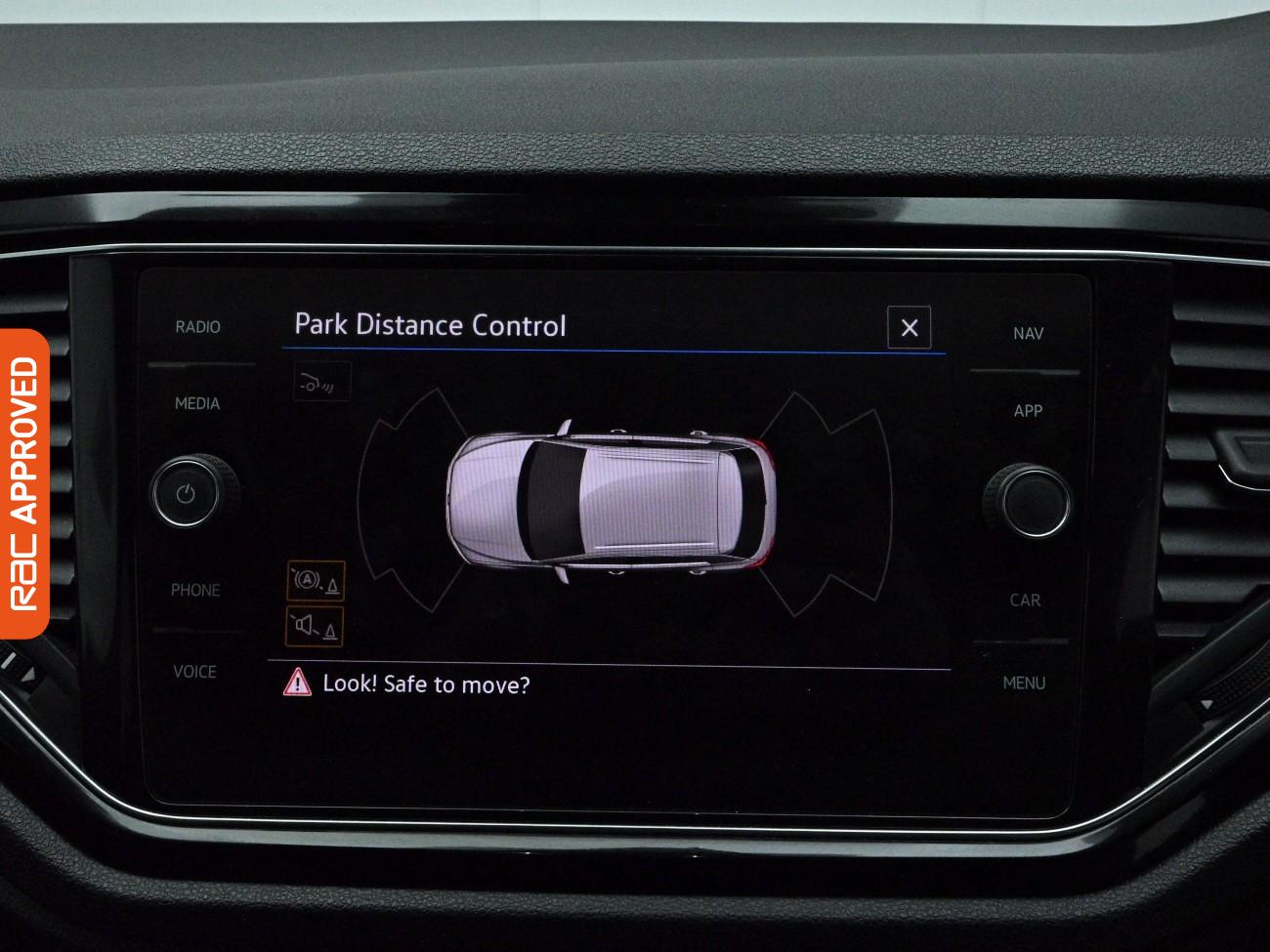 Used Volkswagen T-Roc 2021 for sale - 77963239: Photo 3