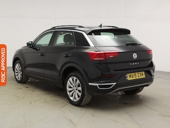 Used Volkswagen T-Roc 2019 for sale - 78465449: Photo
