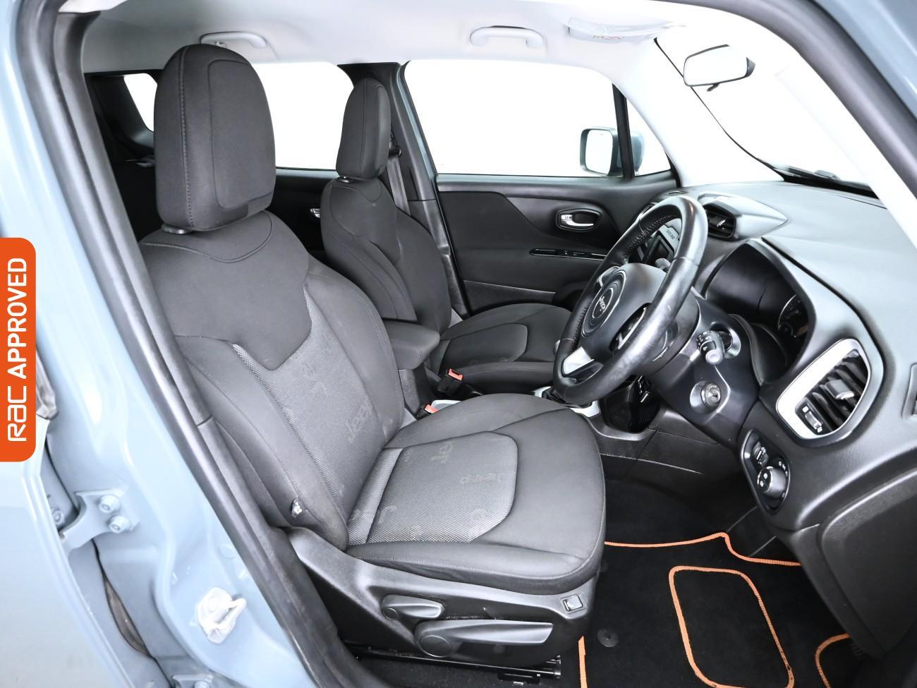 Used Jeep Renegade 2016 for sale - 76341191: Photo 12