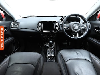 Used Jeep Compass 2020 for sale - 76385405: Photo