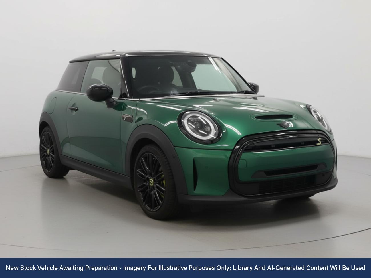 Used MINI Hatch 2021 for sale - 76723917: Photo 1