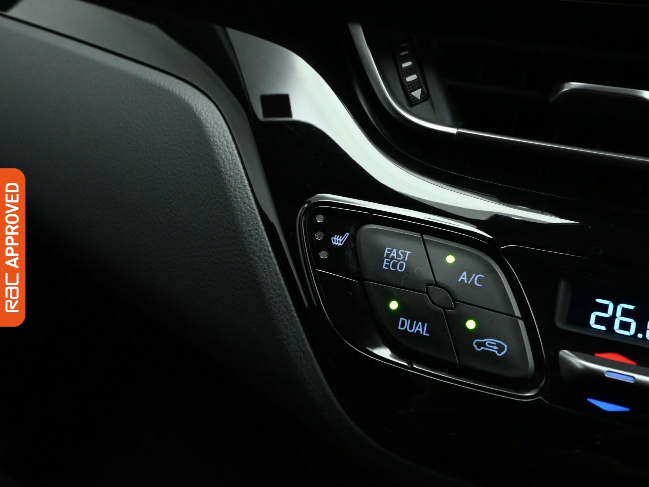 Used Toyota C-HR 2018 for sale - 76739606: Photo 17