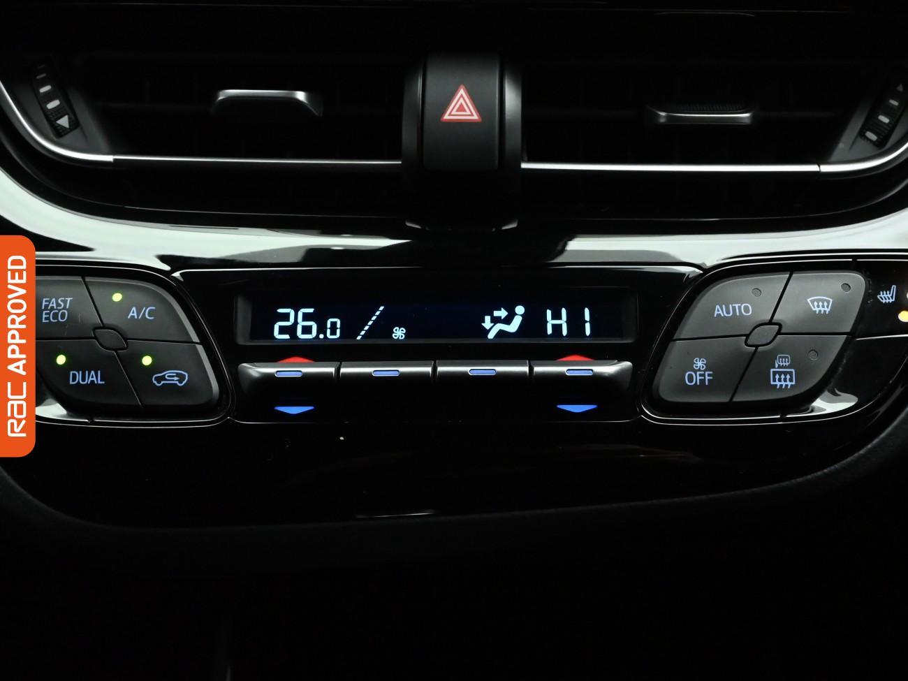 Used Toyota C-HR 2018 for sale - 76739606: Photo 18