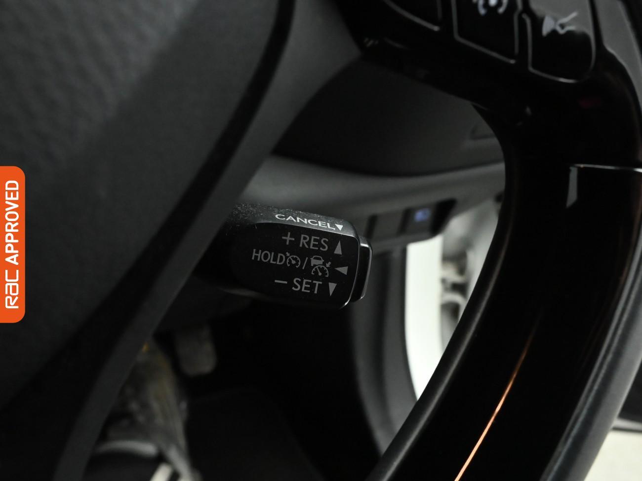 Used Toyota C-HR 2018 for sale - 76739606: Photo 19