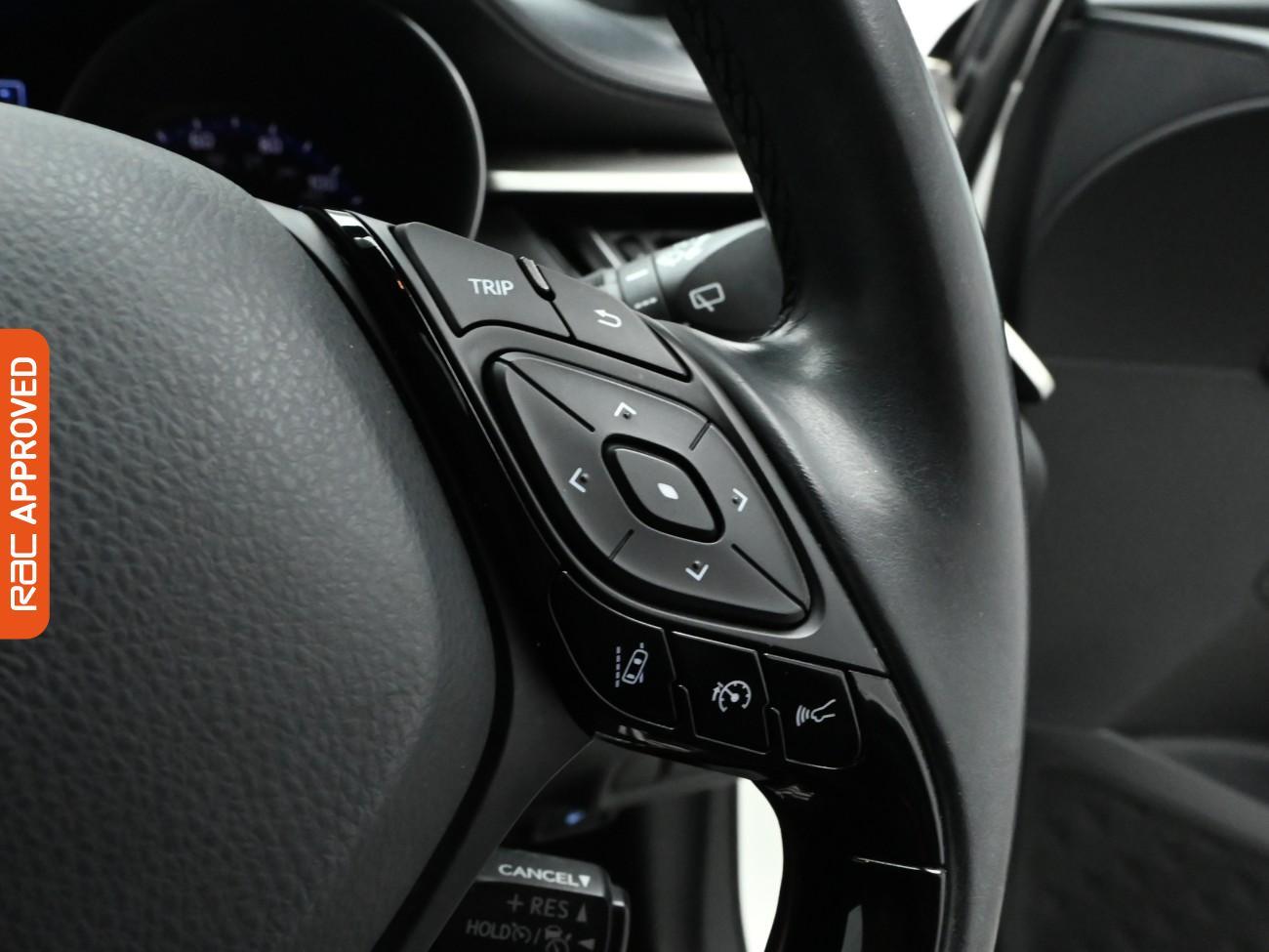 Used Toyota C-HR 2018 for sale - 76739606: Photo 21