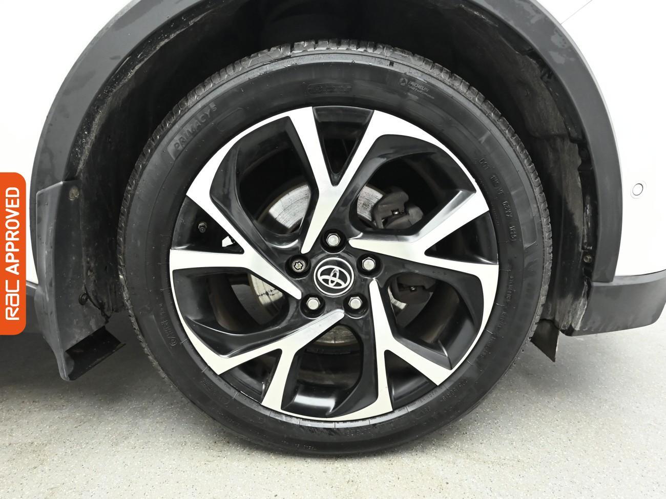 Used Toyota C-HR 2018 for sale - 76739606: Photo 26