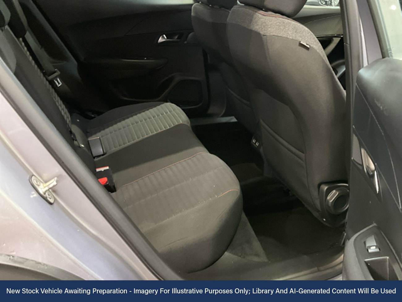 Used Peugeot E-2008 2021 for sale - 76436811: Photo 4