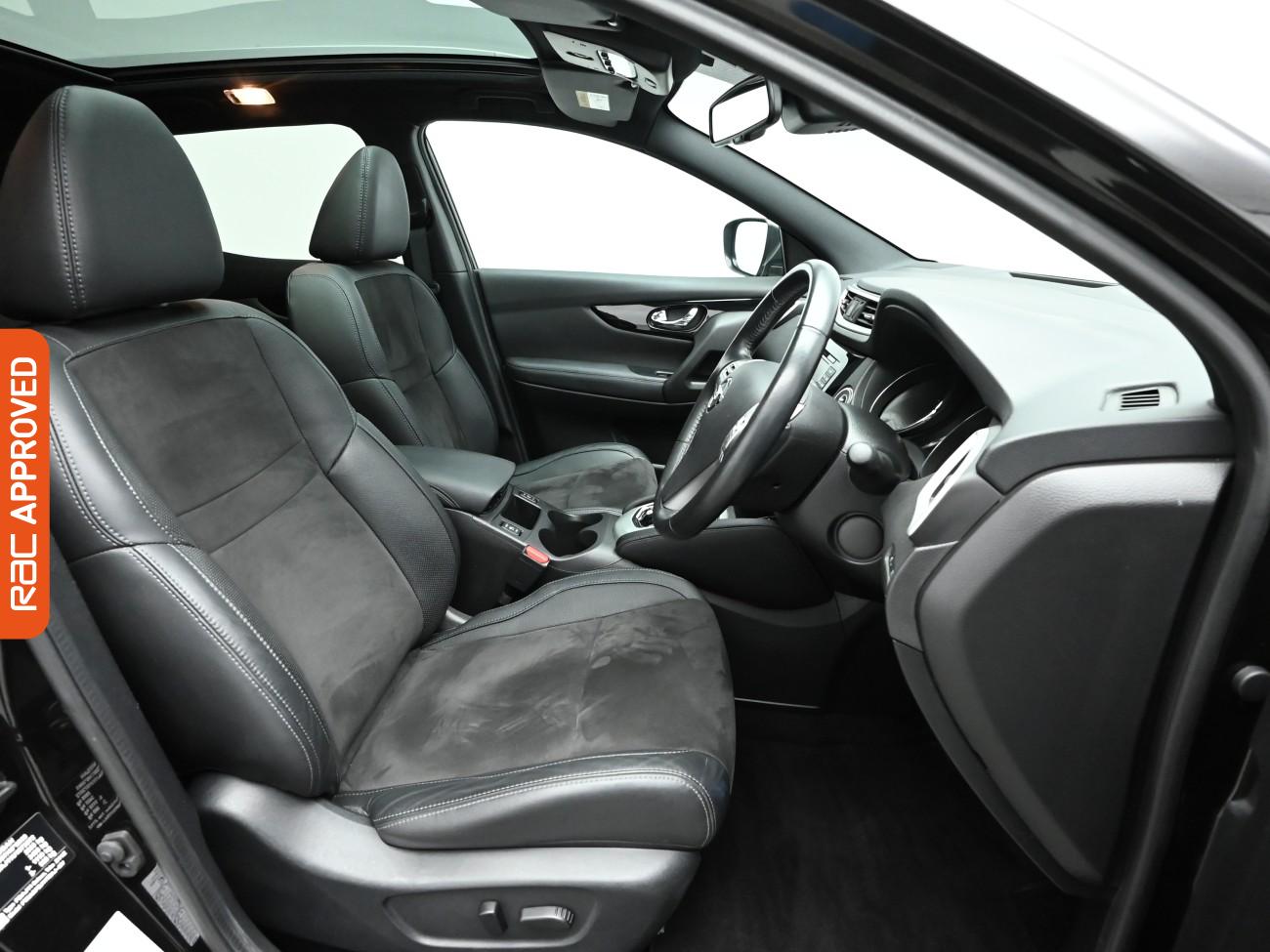 Used Nissan Qashqai 2017 for sale - 77680131: Photo 12