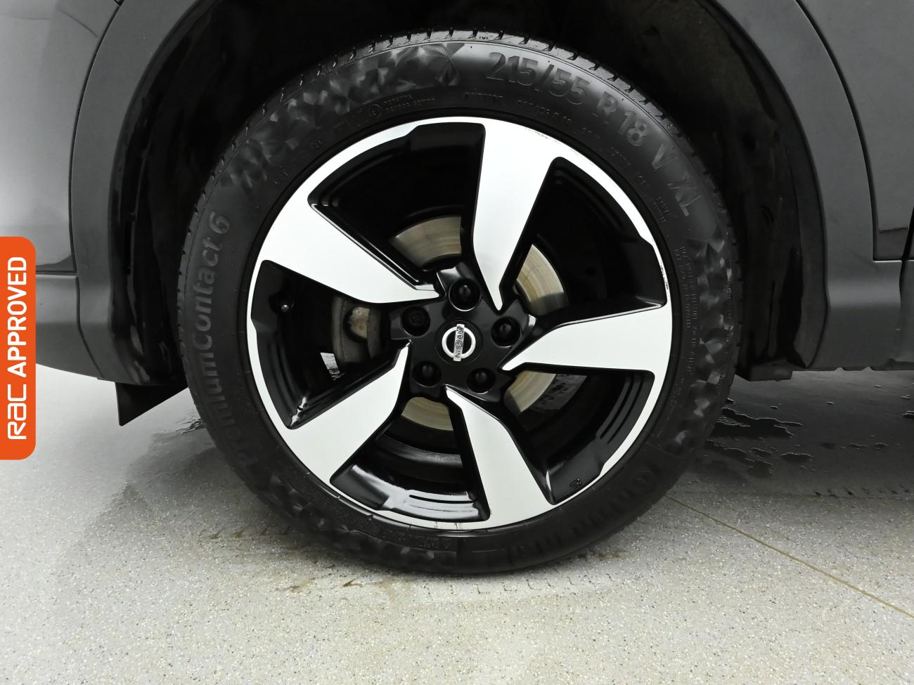 Used Nissan Qashqai 2017 for sale - 77680131: Photo 27