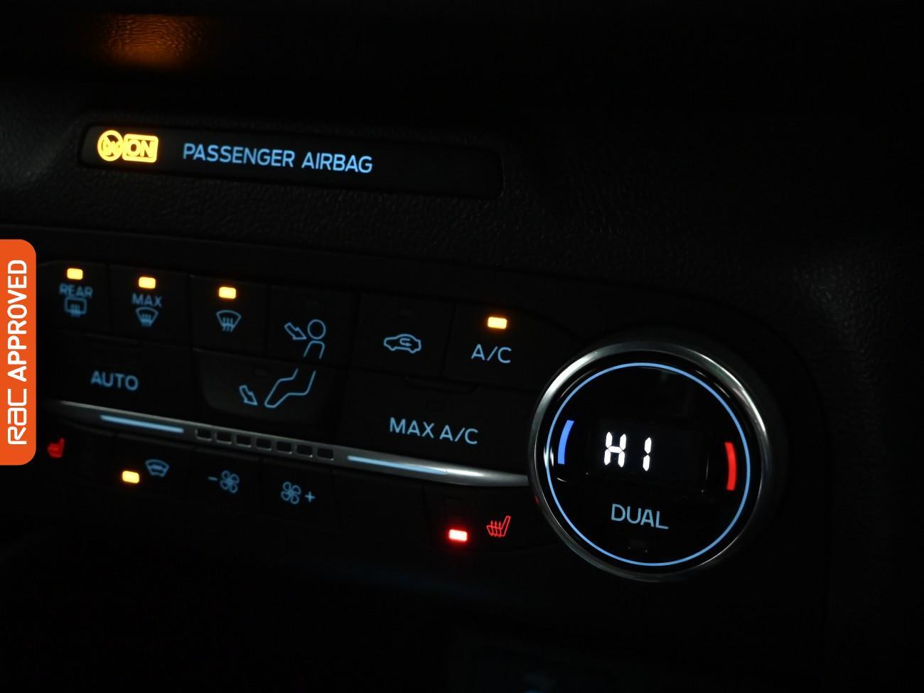 Used Ford Focus 2019 for sale - 77236076: Photo 16