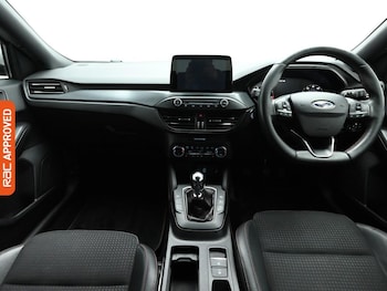 Used Ford Focus 2019 for sale - 77236076: Photo