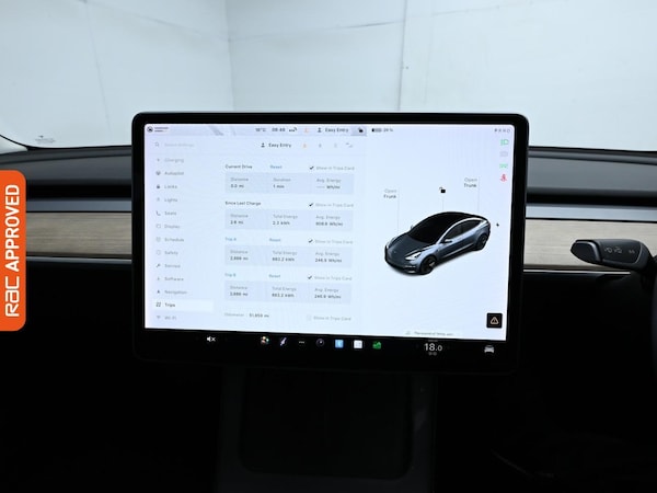Used Tesla Model 3 2021 for sale - 75735642: Photo 13