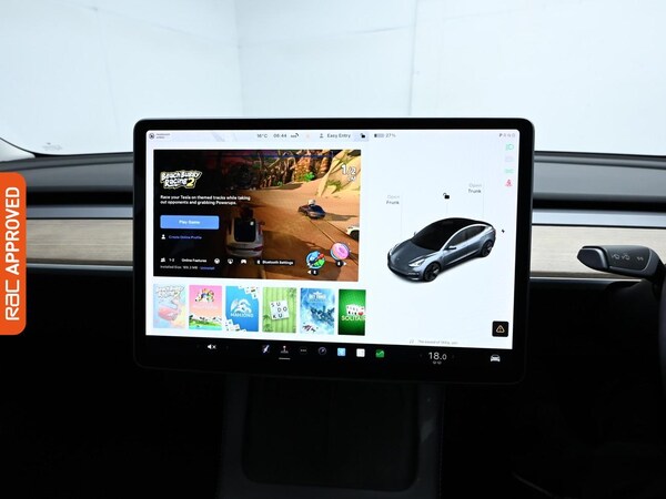 Used Tesla Model 3 2021 for sale - 75735642: Photo 18